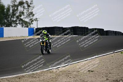 media/Apr-18-2025-TrackDaz (Fri) [[45f5874c44]]/B Group/Session 4 (Turn 6 - Outside)/